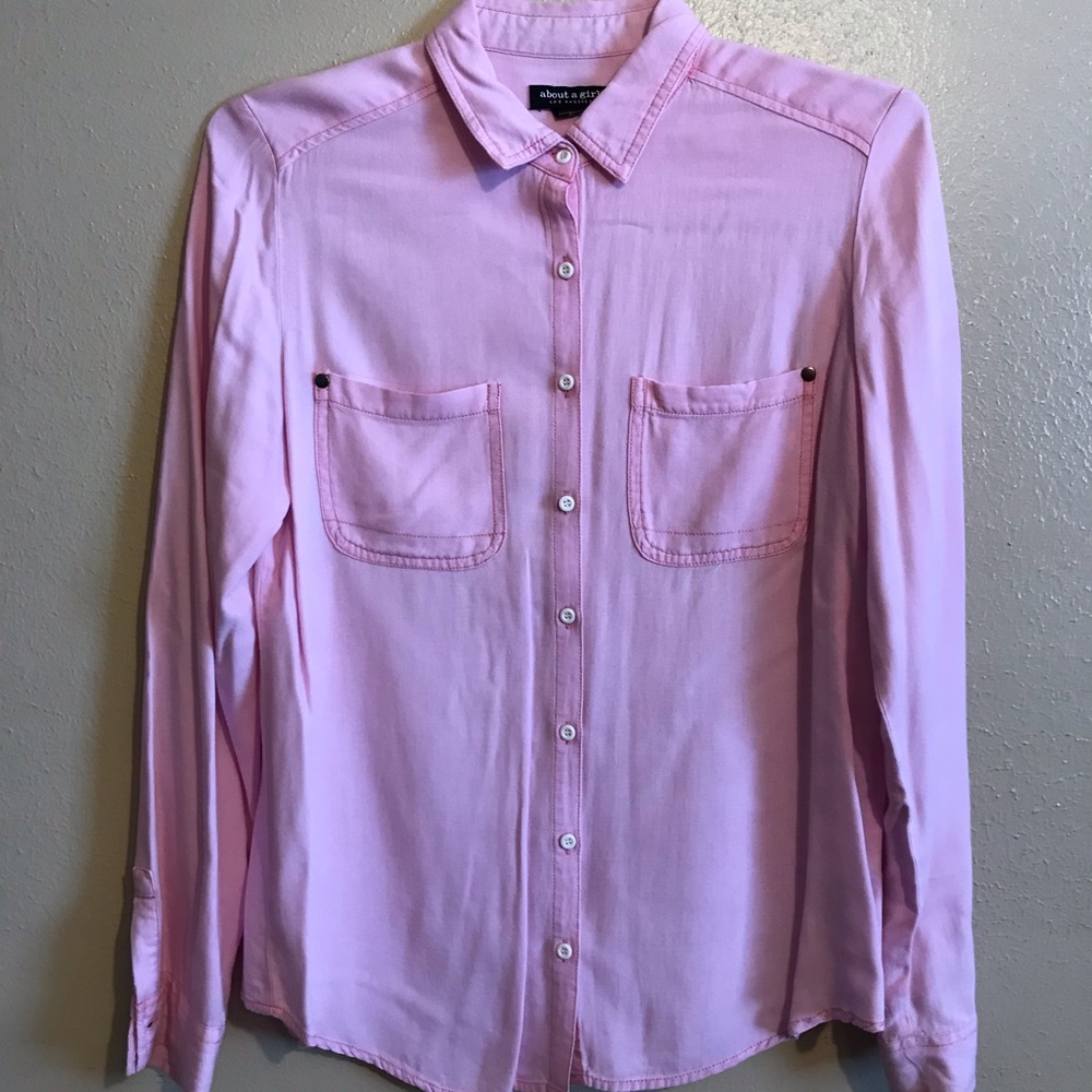 Long sleeve button up shirt